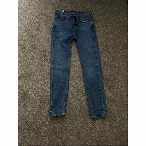 Men’s Levi jeans - Picture 2 of 3